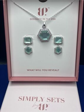 Simply Sets by BombParty Jade Hexagon Pendant & Drop Earring Set